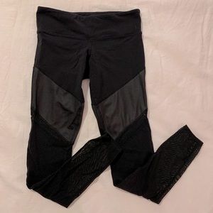ALO Yoga black “Sheila” leggings